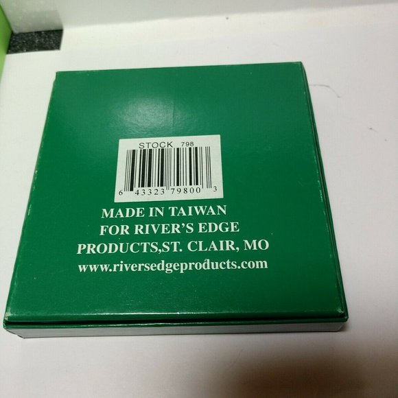 Christmas tree Fishing Lure Ceramic Ornament By River's Edge New In Box - Picture 5 of 6